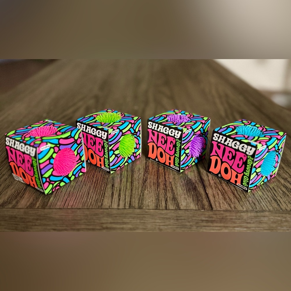 Schylling NeeDoh Shaggy The Groovy Glob Squishy Sensory Fidget Toy New Assorted